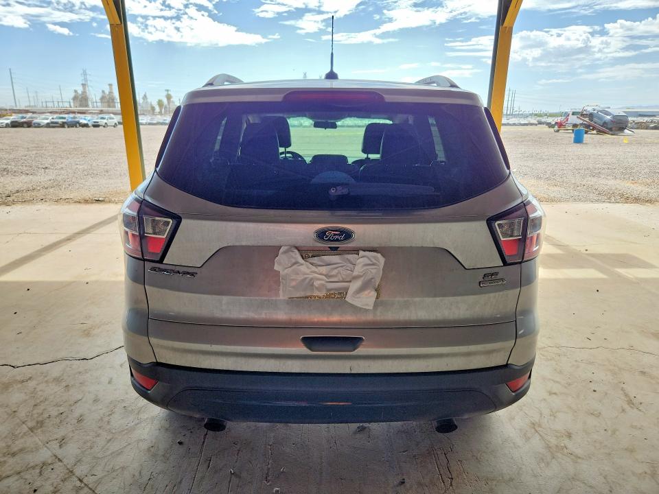 Photo 6 from auction – 2017 FORD ESCAPE with VIN 1FMCU0GD7HUC67033