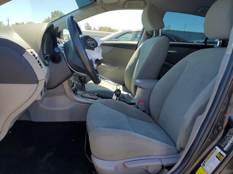 Снимка 7 от търг – 2013 TOYOTA COROLLA с VIN 2T1BU4EE4DC011135