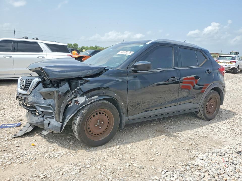 NISSAN KICKS 2019 with VIN 3N1CP5CU2KL559191 - Photo from auction