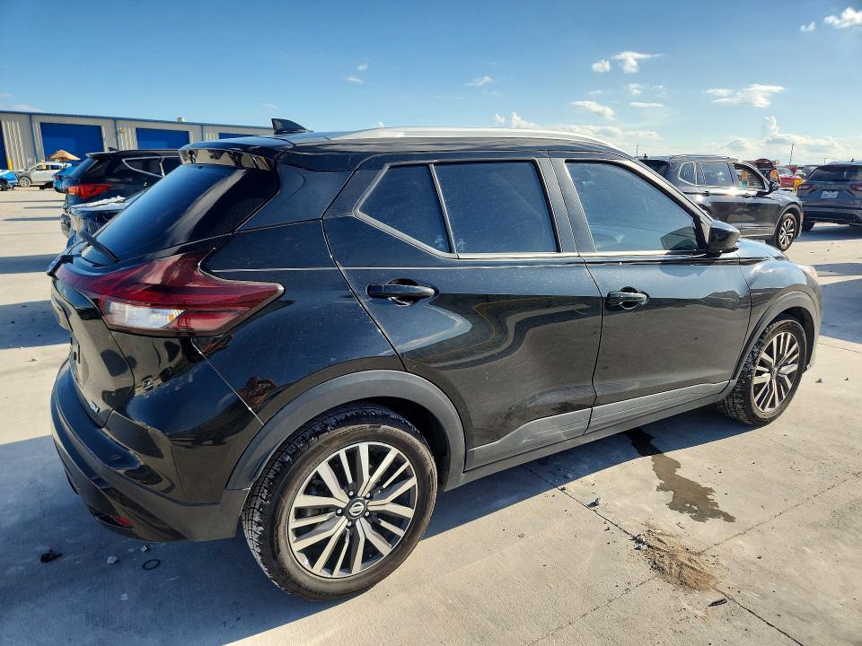 Photo 3 from auction – 2021 NISSAN KICKS with VIN 3N1CP5CV2ML534206