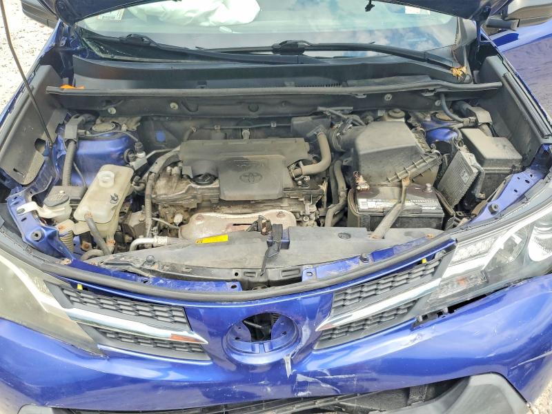 Photo 12 from auction – 2015 TOYOTA RAV4 with VIN 2T3BFREV4FW365124