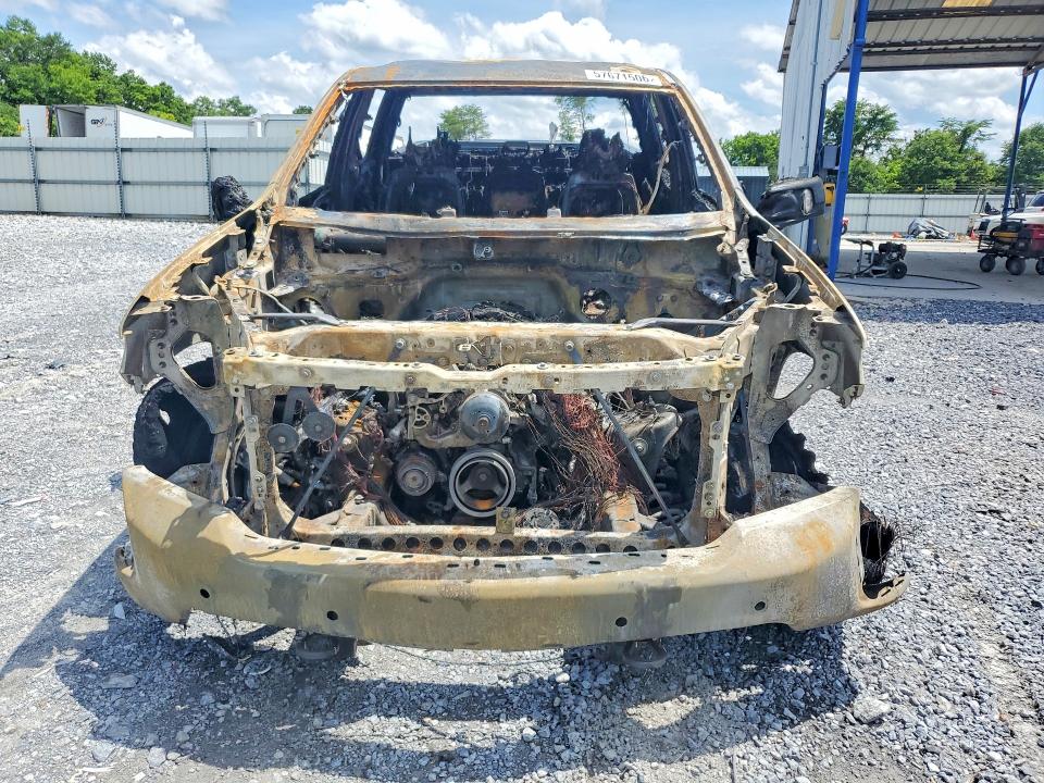 Photo 5 from auction – 2020 CHEVROLET SILVERADO with VIN 3GCPYFED0LG372766