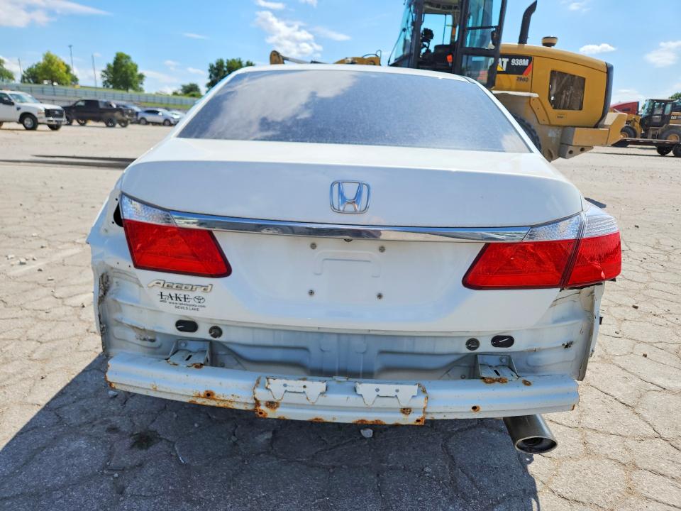 Photo 6 from auction – 2013 HONDA ACCORD with VIN 1HGCR2F32DA200198