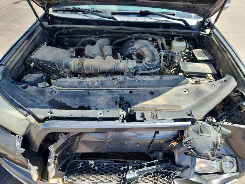 Photo 12 from auction – 2013 TOYOTA 4RUNNER with VIN JTEBU5JR1D5114441