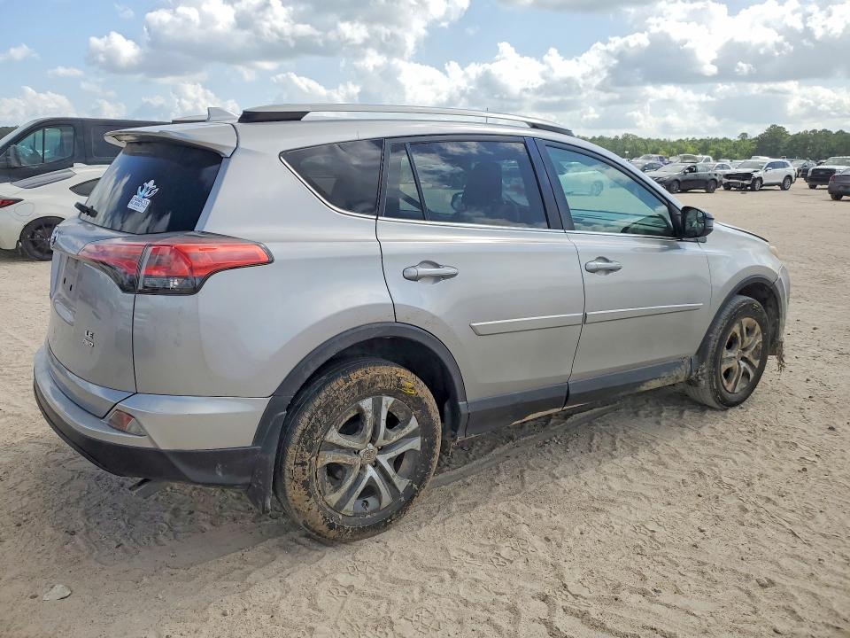 Photo 3 from auction – 2018 TOYOTA RAV4 with VIN 2T3BFREV3JW723953