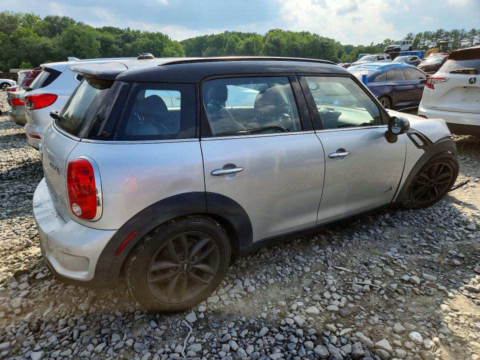 Photo 3 from auction – 2014 MINI COOPER with VIN WMWZC5C56EWP41855