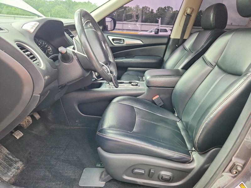 Photo 7 from auction – 2017 NISSAN PATHFINDER with VIN 5N1DR2MM5HC686686