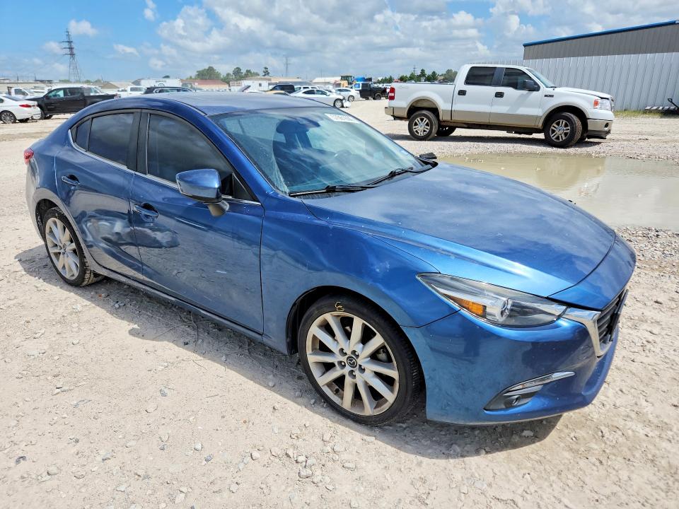 Photo 4 from auction – 2017 MAZDA 3 with VIN JM1BN1W35H1100554