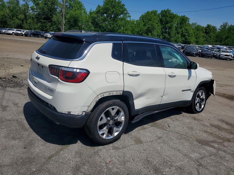 Photo 3 from auction – 2018 JEEP COMPASS with VIN 3C4NJDCB6JT373801