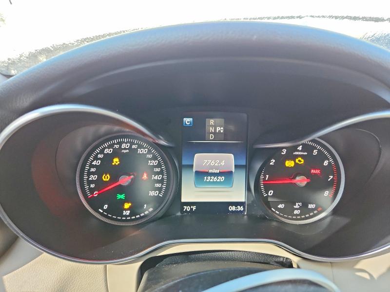 Photo 9 from auction – 2016 MERCEDES-BENZ C with VIN 55SWF4KB4GU097633