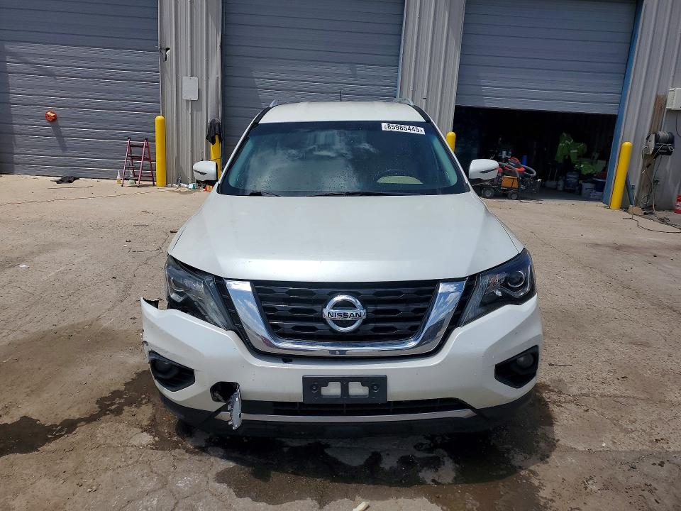 Photo 5 from auction – 2017 NISSAN PATHFINDER with VIN 5N1DR2MN3HC661312