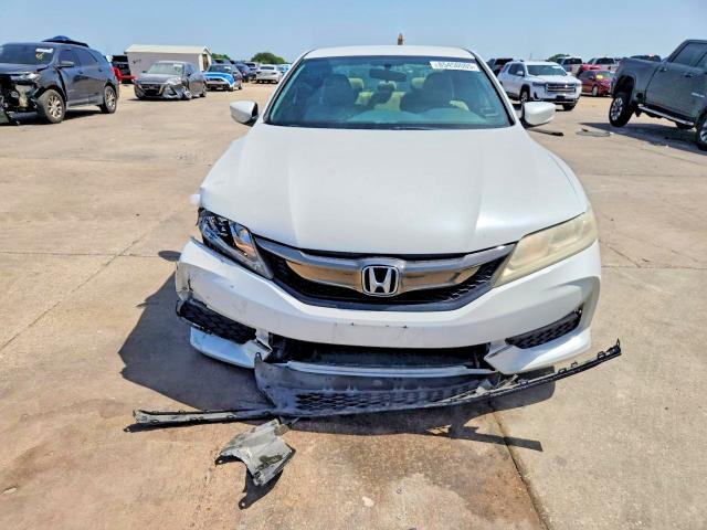 Photo 5 from auction – 2016 HONDA ACCORD with VIN 1HGCT1B31GA007577