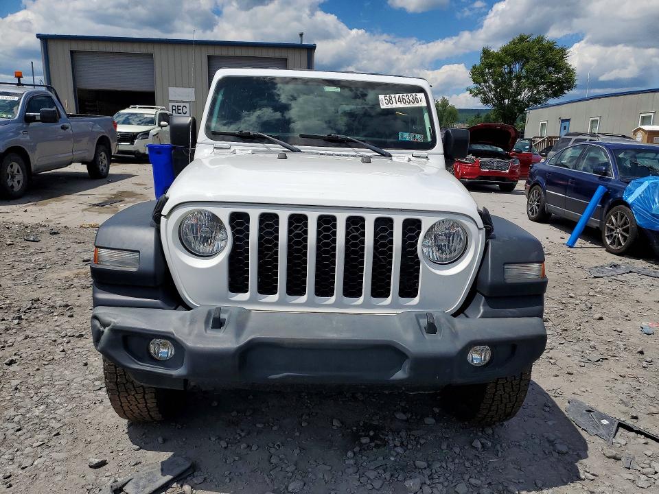 Photo 5 from auction – 2021 JEEP GLADIATOR with VIN 1C6HJTAG2ML512626