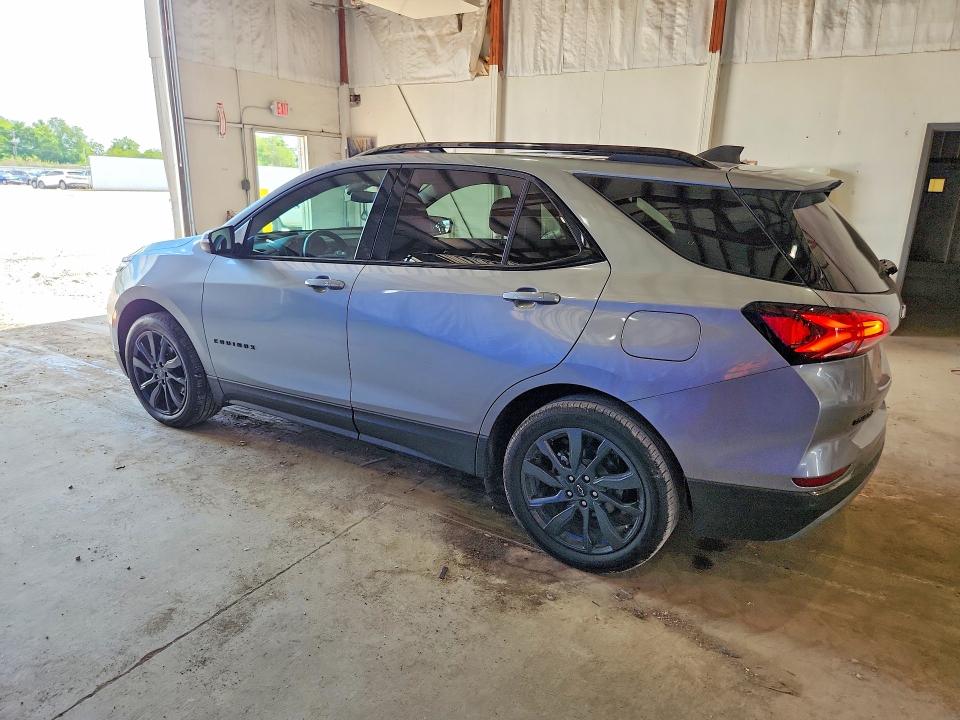 Photo 2 from auction – 2023 CHEVROLET EQUINOX with VIN 3GNAXMEGXPL255868
