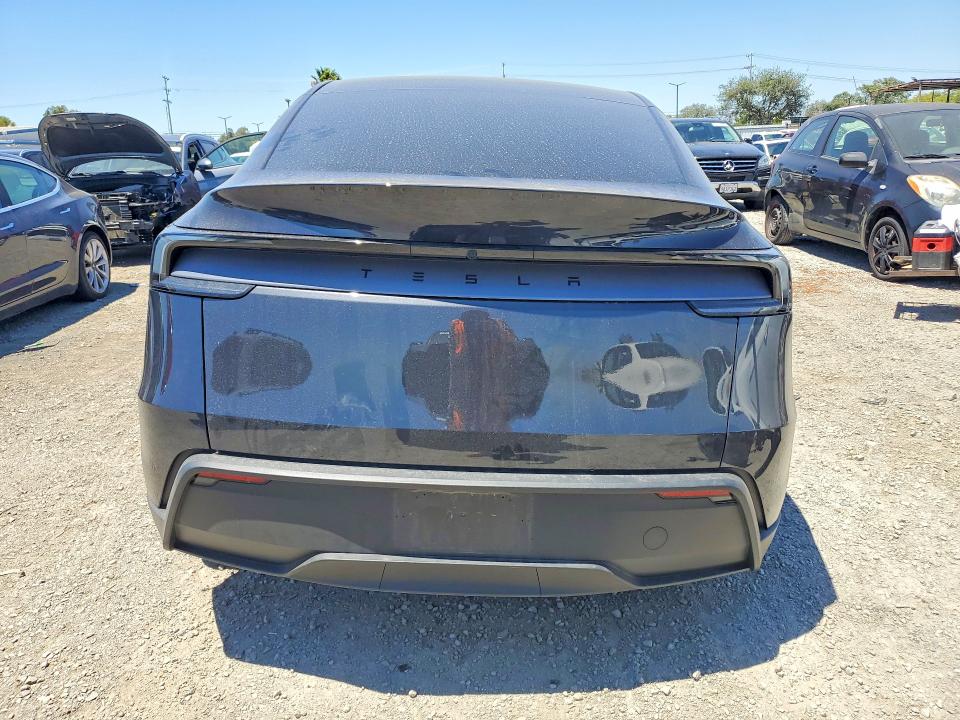 Photo 6 from auction – 2026 TESLA MODEL Y with VIN 7SAYGDED4TF443424