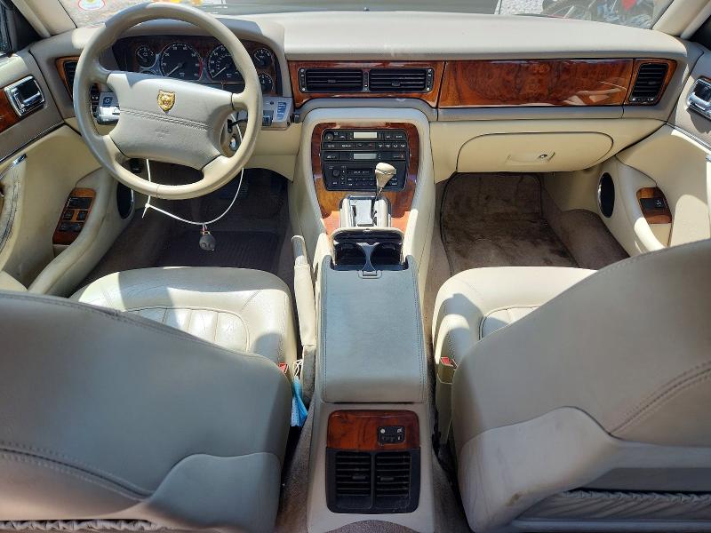 Photo 8 from auction – 1997 JAGUAR XJ6 with VIN SAJHX6245VC788556