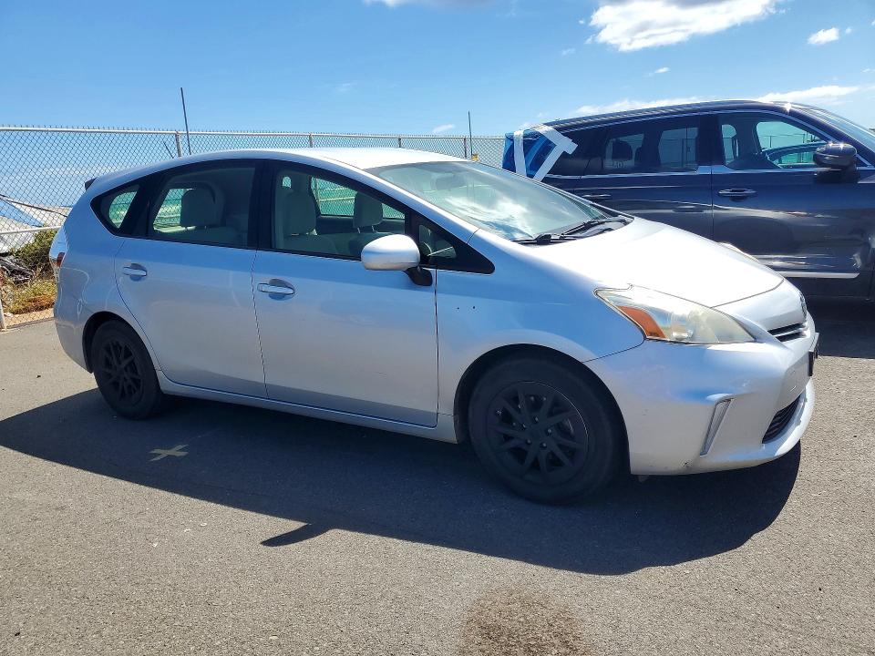 Photo 4 from auction – 2013 TOYOTA PRIUS V with VIN JTDZN3EU1D3190191
