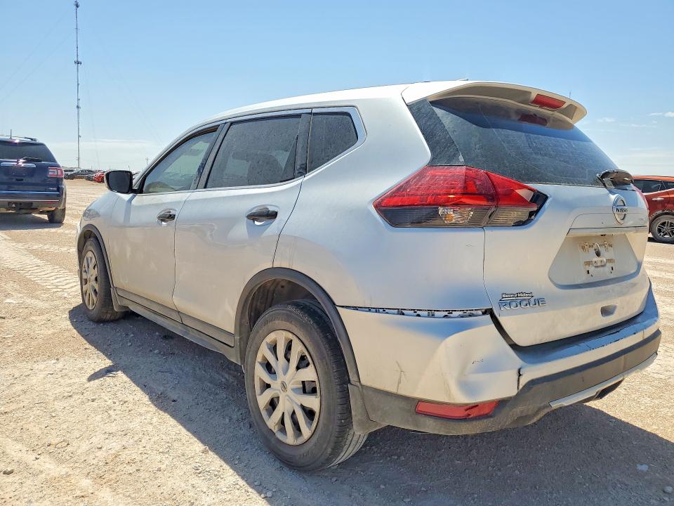 Photo 2 from auction – 2017 NISSAN ROGUE with VIN 5N1AT2MT1HC867084