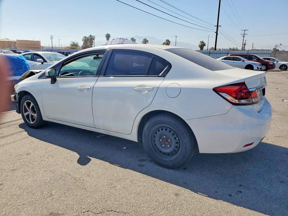 Photo 2 from auction – 2015 HONDA CIVIC with VIN 2HGFB2F73FH539819