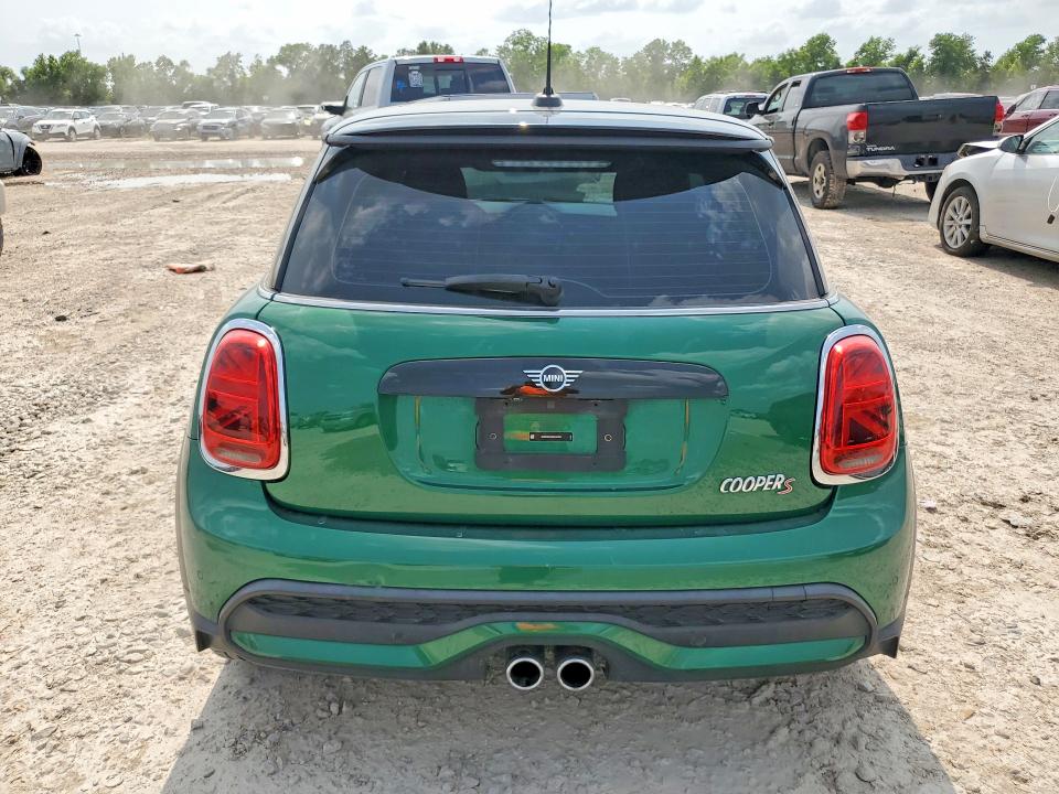 Photo 6 from auction – 2024 MINI COOPER with VIN WMW53DH04R2V45769
