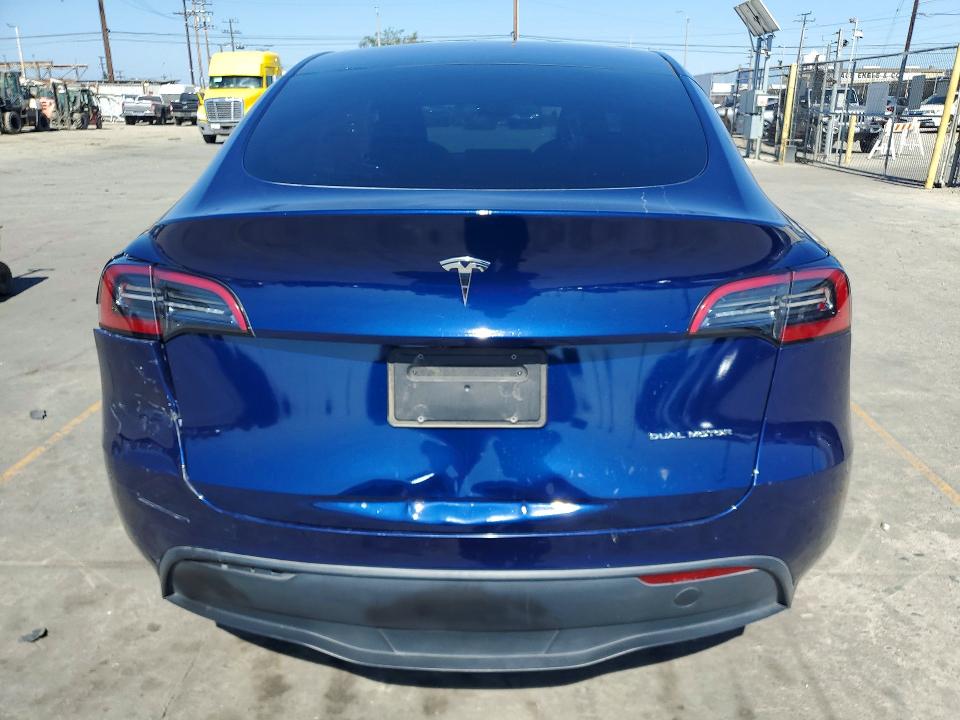 Photo 6 from auction – 2023 TESLA MODEL Y with VIN 7SAYGDEE6PA041108