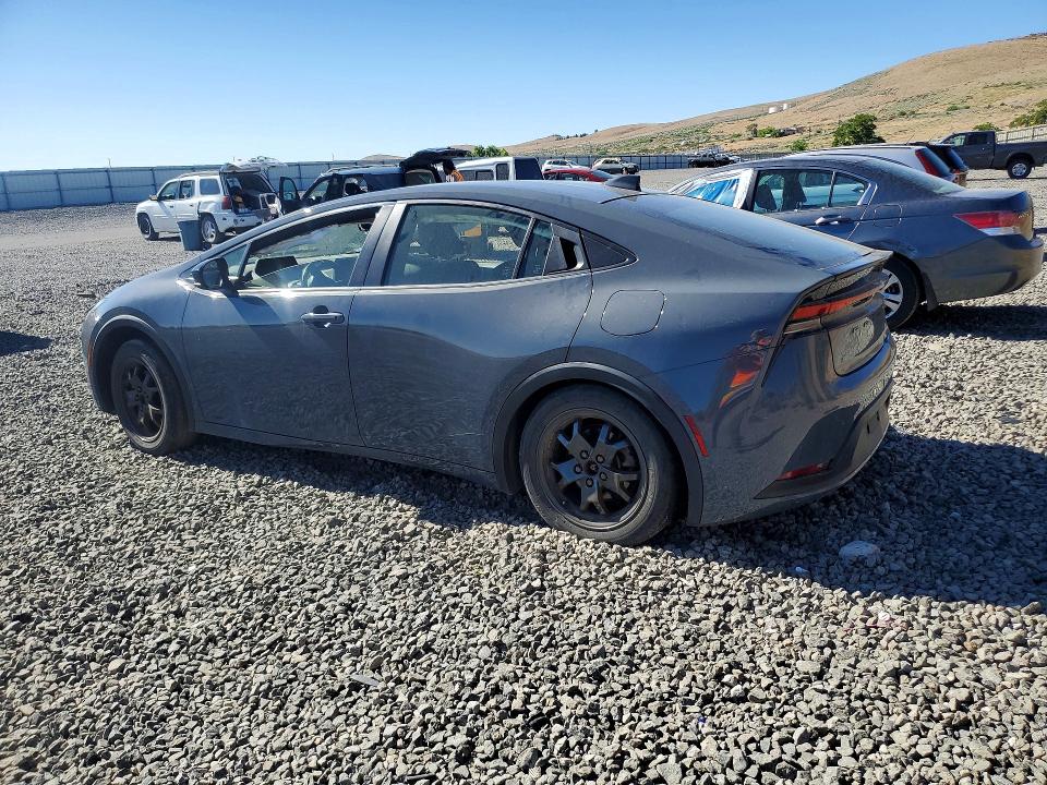 Photo 2 from auction – 2023 TOYOTA PRIUS with VIN JTDADABU8P3004157