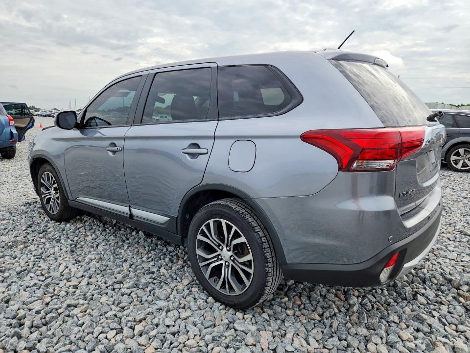 Снимка 2 от търг – 2016 MITSUBISHI OUTLANDER с VIN JA4AZ3A31GZ003199
