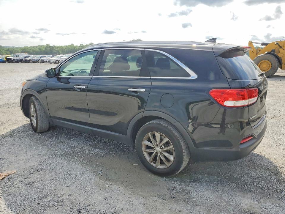 Photo 2 from auction – 2016 KIA SORENTO with VIN 5XYPG4A39GG095866