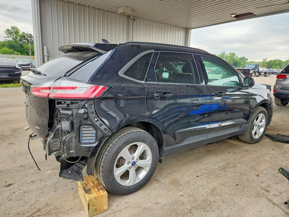 Photo 3 from auction – 2022 FORD EDGE with VIN 2FMPK4G92NBA76311