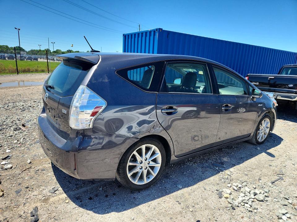 Photo 3 from auction – 2014 TOYOTA PRIUS V with VIN JTDZN3EU2EJ010195