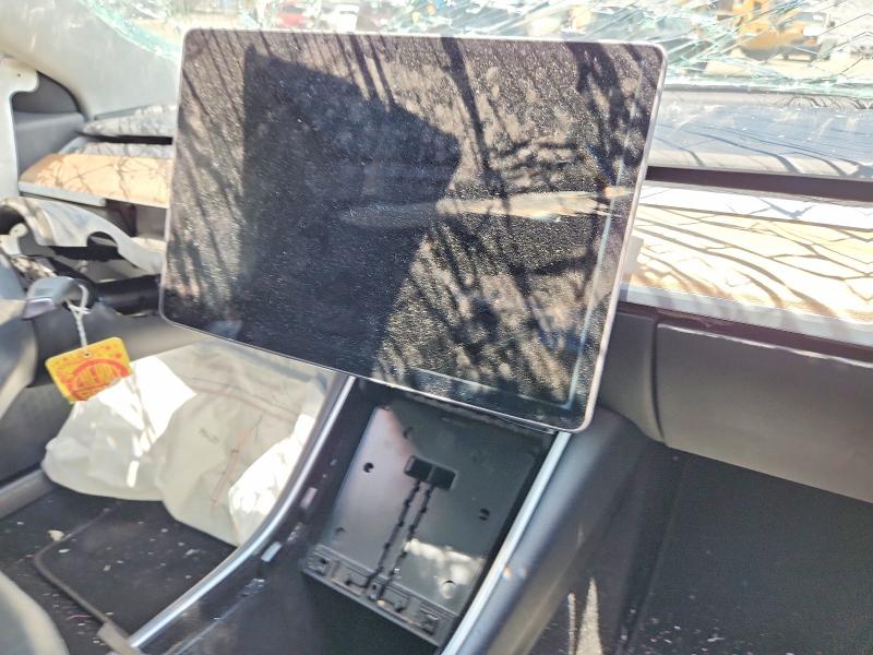Photo 9 from auction – 2020 TESLA MODEL 3 with VIN 5YJ3E1EAXLF660719