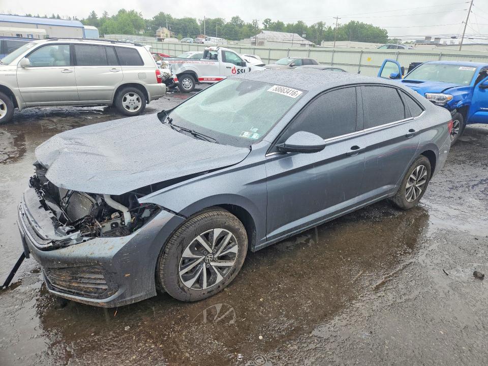Photo 1 from auction – 2024 VOLKSWAGEN JETTA with VIN 3VW5M7BU4RM084074