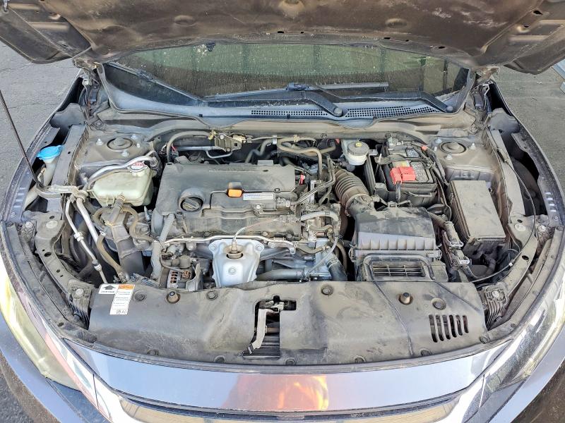 Photo 11 from auction – 2018 HONDA CIVIC with VIN 19XFC2F58JE200780