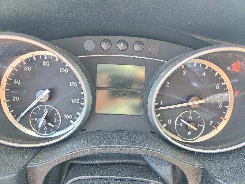 Photo 9 from auction – 2011 MERCEDES-BENZ R with VIN 4JGCB6FE7BA114387