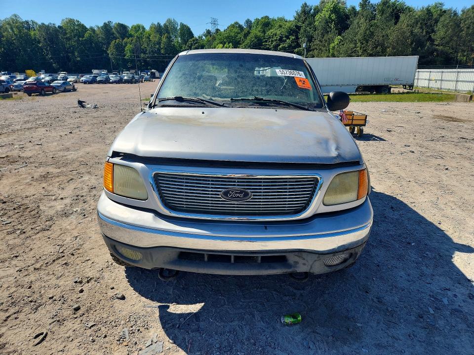 Photo 5 from auction – 2004 FORD F-150 HERITAGE with VIN 2FTRX18W14CA36943