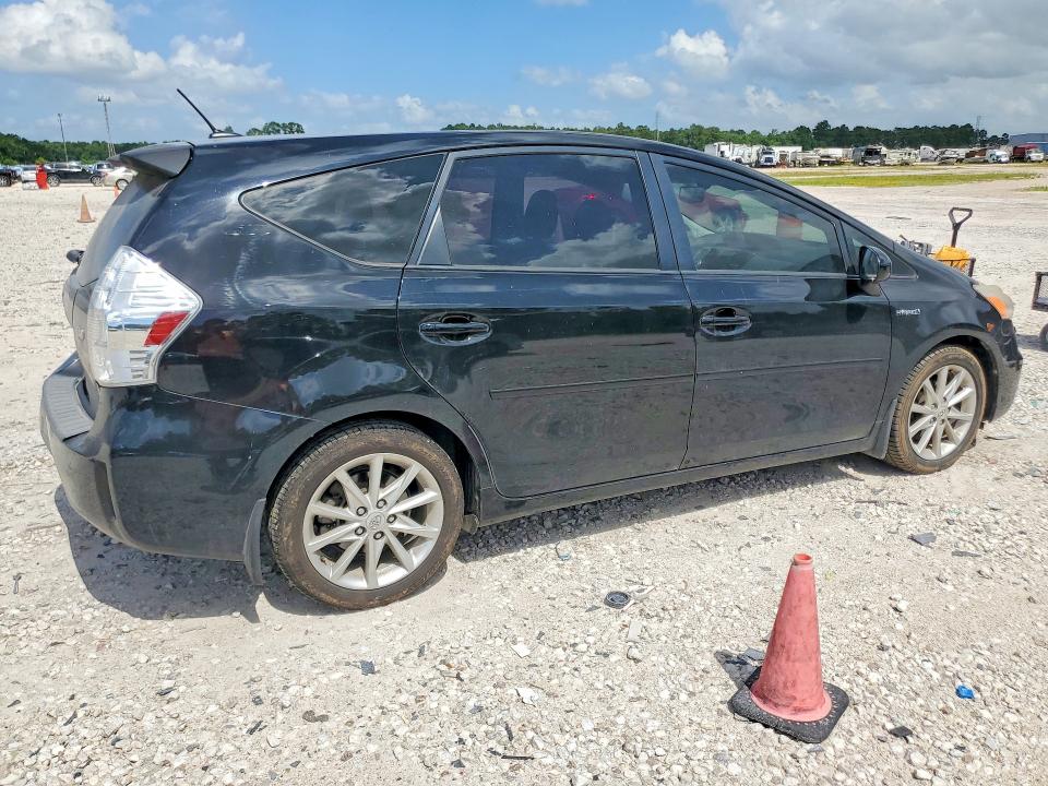 Photo 3 from auction – 2012 TOYOTA PRIUS V with VIN JTDZN3EU3C3061027