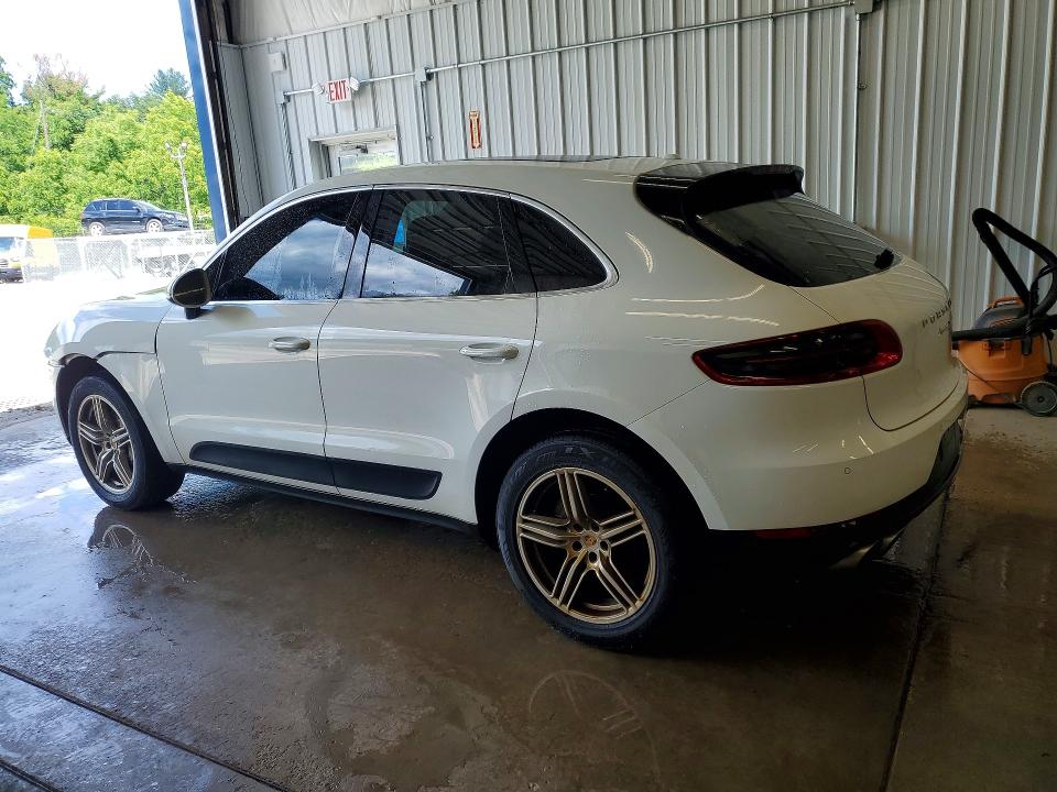 Photo 2 from auction – 2017 PORSCHE MACAN with VIN WP1AB2A57HLB13179