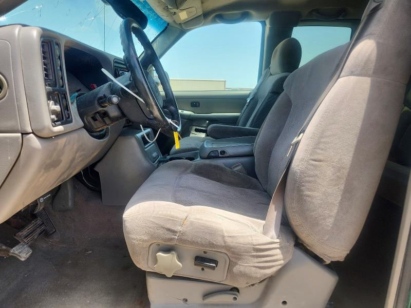 Photo 7 from auction – 2000 CHEVROLET SILVERADO with VIN 1GCEK19T3YE365130