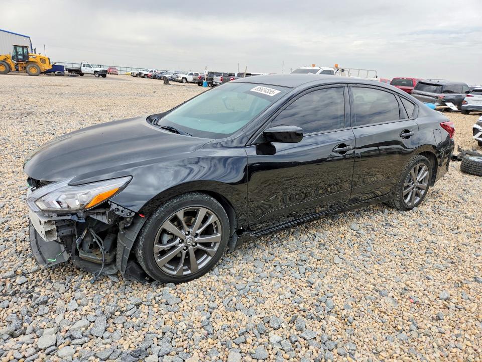 NISSAN ALTIMA 2018 with VIN 1N4AL3AP2JC135771 - Photo from auction