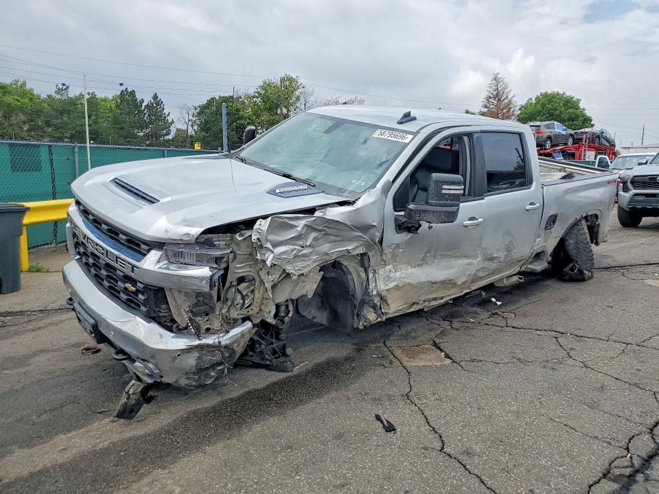 CHEVROLET SILVERADO 2020 with VIN 1GC4YNEY2LF316281 - Photo from auction