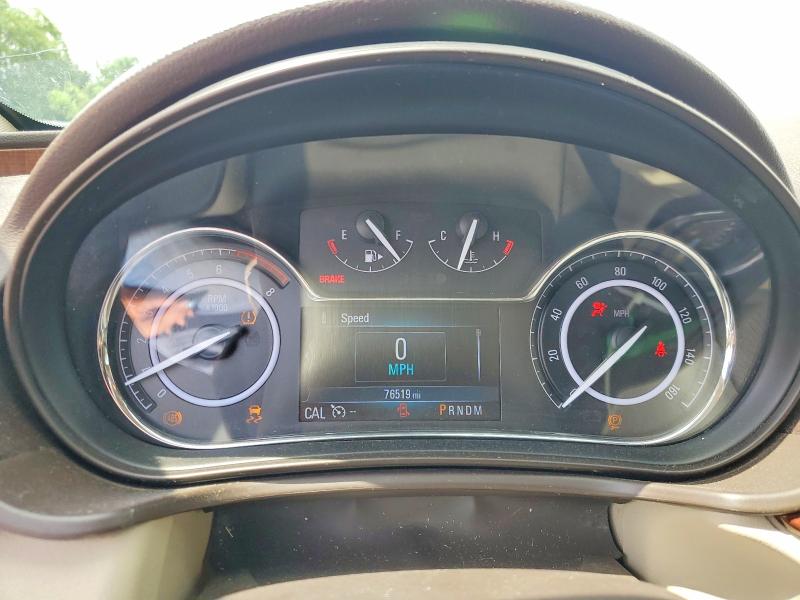 Photo 9 from auction – 2017 BUICK REGAL with VIN 2G4GL5EX5H9118857