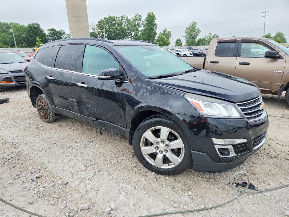 Photo 4 from auction – 2017 CHEVROLET TRAVERSE with VIN 1GNKVGKD4HJ345726