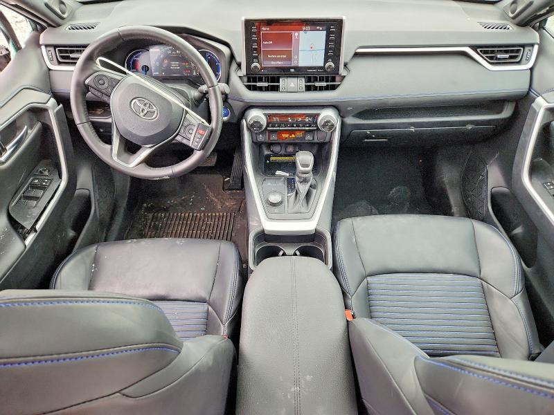 Photo 8 from auction – 2021 TOYOTA RAV4 with VIN 4T3E6RFV3MU040831
