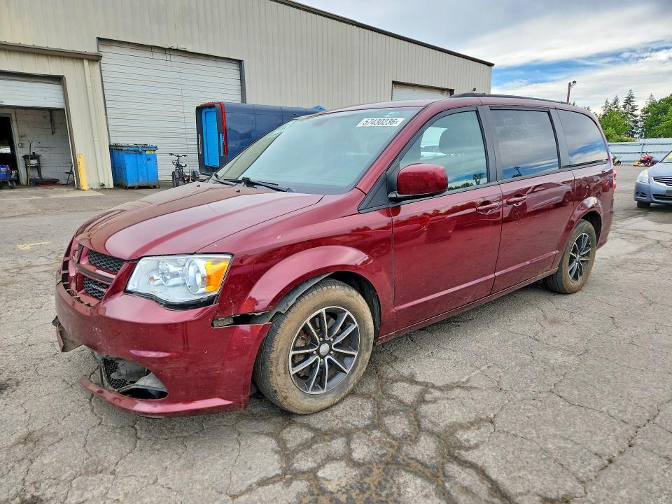 DODGE GRAND CARAVAN 2018 с VIN 2C4RDGEGXJR335588 - Снимка от търг