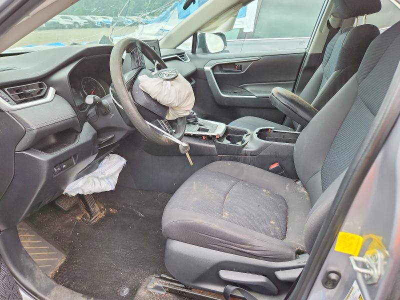 Photo 7 from auction – 2019 TOYOTA RAV4 with VIN 2T3G1RFV3KC039216
