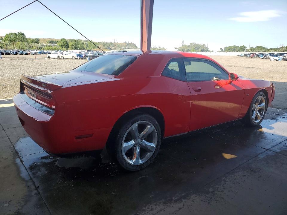 Photo 3 from auction – 2014 DODGE CHALLENGER with VIN 2C3CDYAG6EH304226