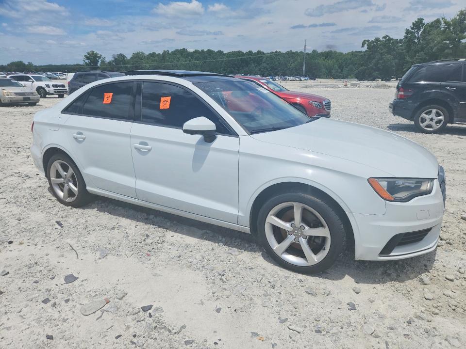 Photo 4 from auction – 2015 AUDI A3 with VIN WAUBFGFF2F1004479