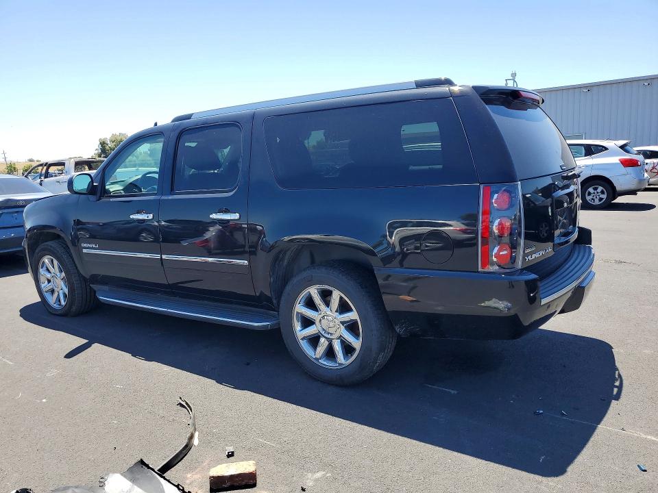 Photo 2 from auction – 2011 GMC YUKON XL with VIN 1GKS1MEF3BR226255