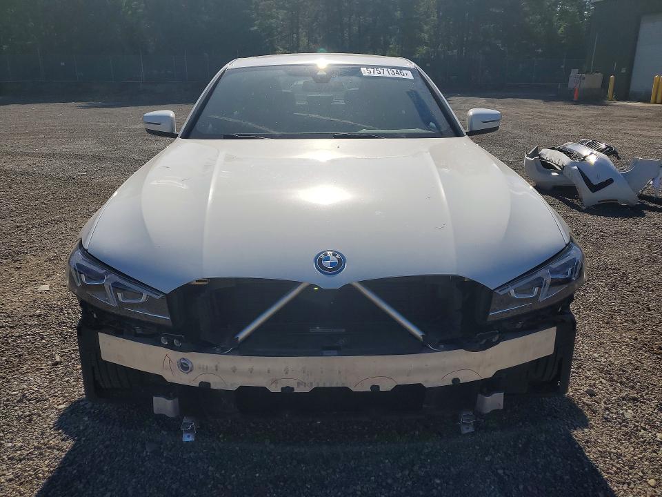 Photo 5 from auction – 2023 BMW 330E with VIN 3MW39FF05P8D23664