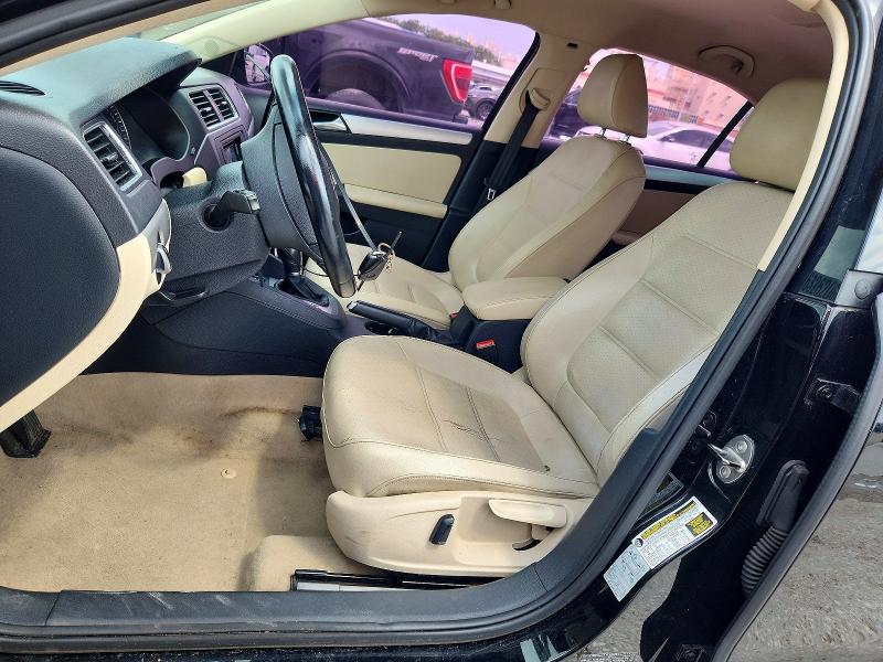 Photo 7 from auction – 2014 VOLKSWAGEN JETTA with VIN 3VWD07AJ1EM438576